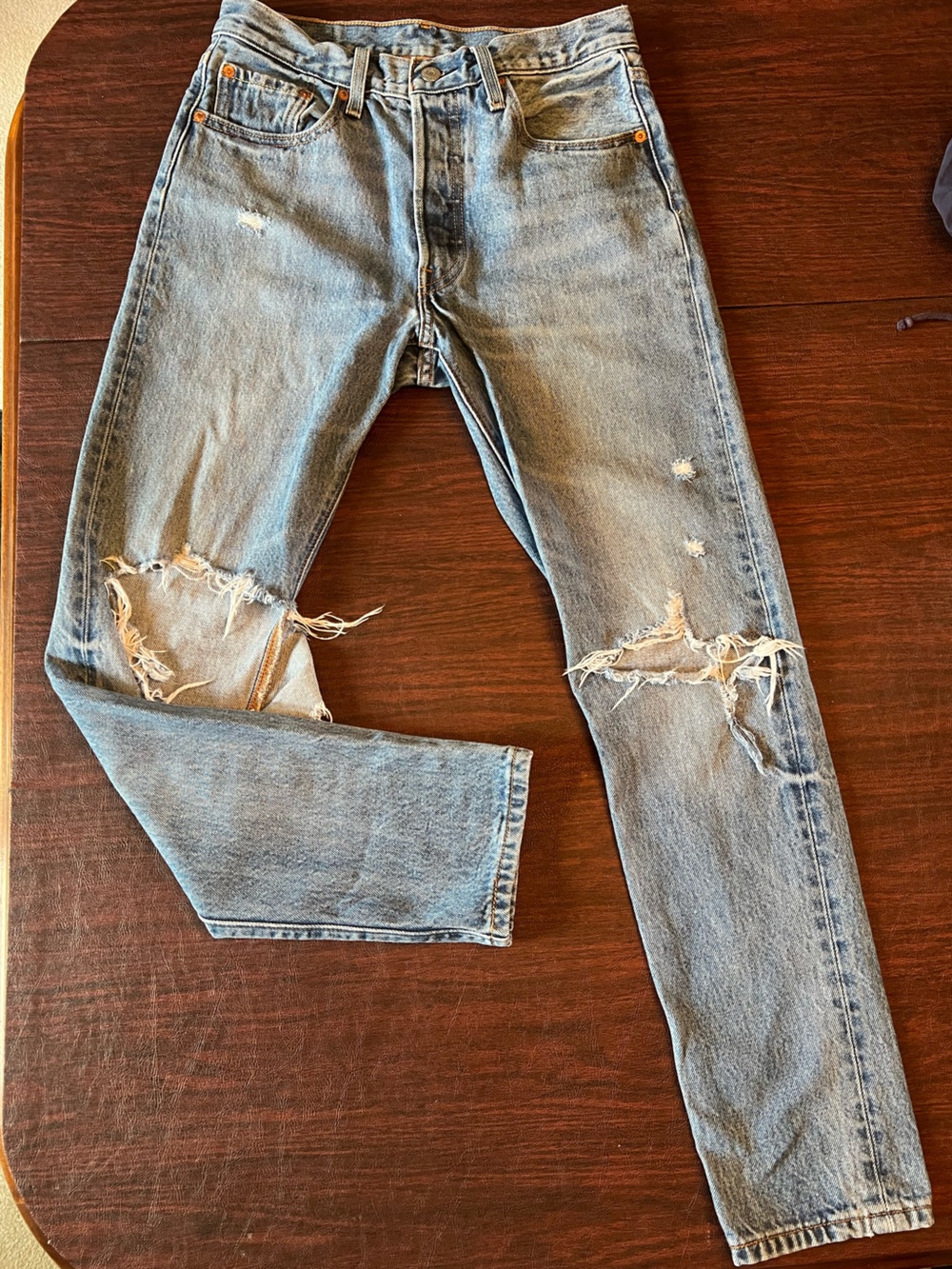 Levi's Women's Light Wash 501 S Ripped Jeans 28x30